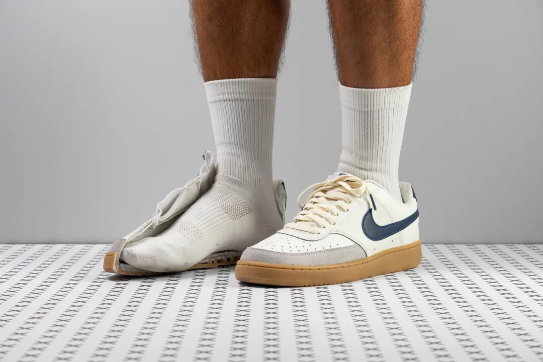 Poor Court Vision - Scan Floor Before Making Decisions