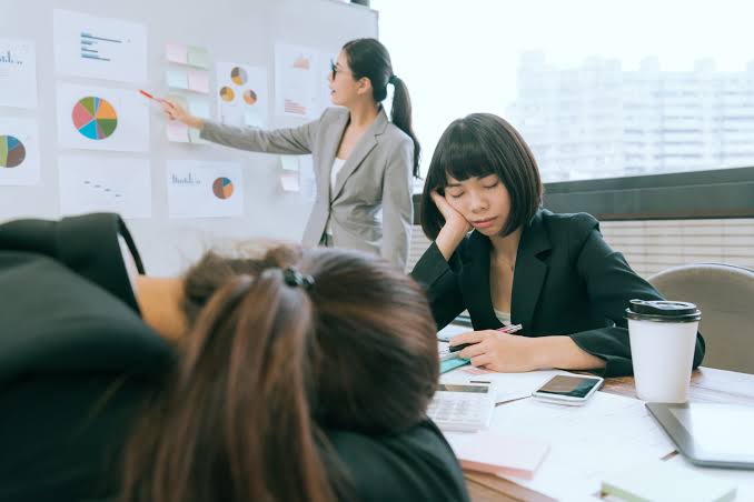 Poor Manager Communication - Give Clear Direction and Context